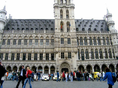 Citroen 2cv grand place