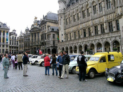 Citroen 2cv grand place