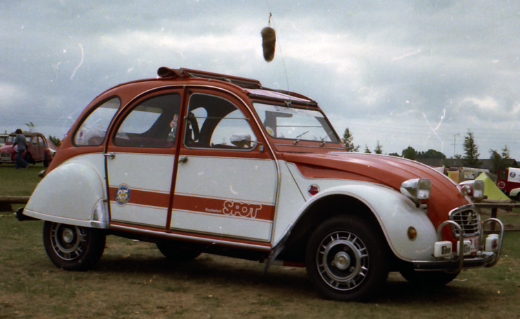 Citroen 2cv spot