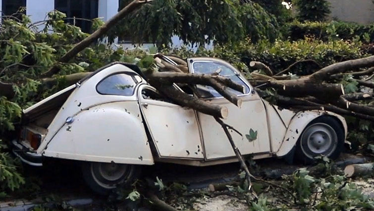 stormschade 2cv