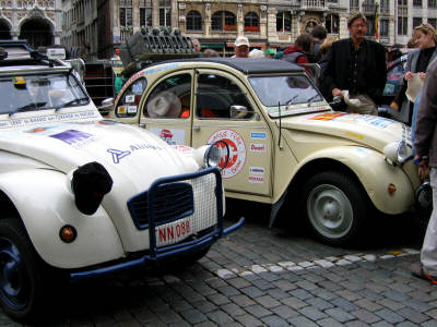 Citroen 2cv grand place